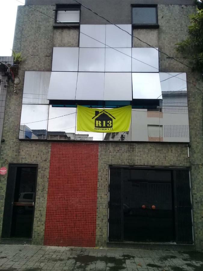 Republica 13 Albergue *